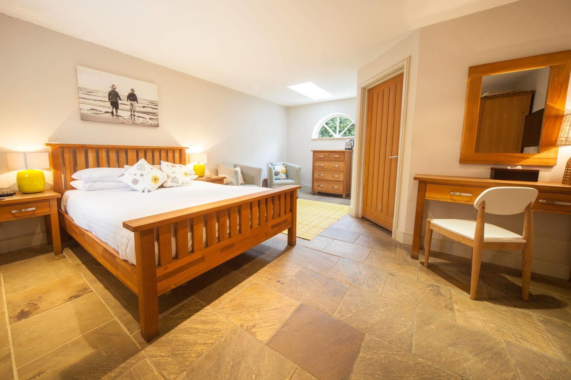 Titchwell Manor Hotel Екстер'єр фото
