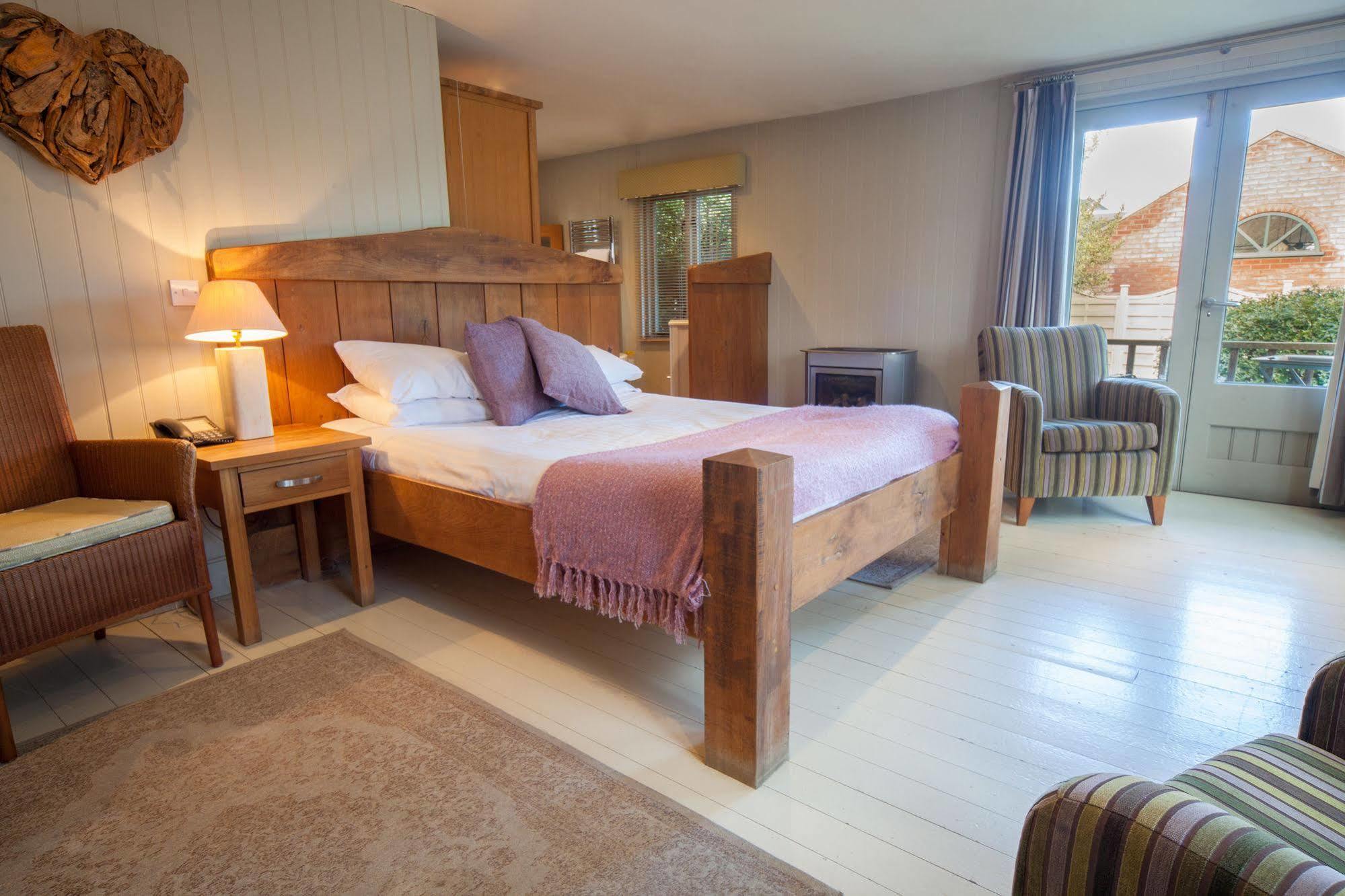 Titchwell Manor Hotel Екстер'єр фото